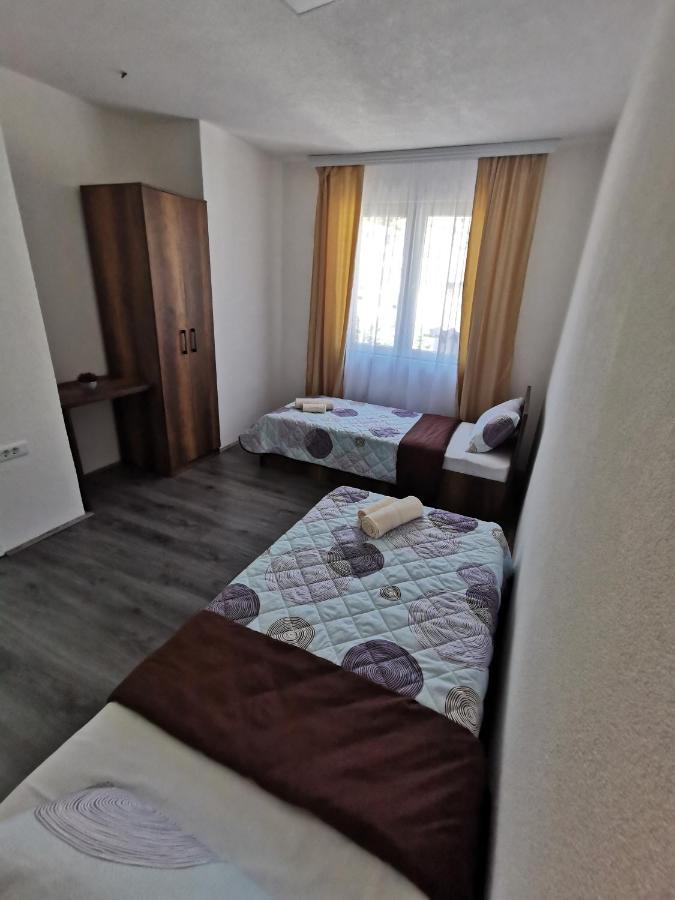 Gopo Guesthouse Elshani Eksteriør bilde